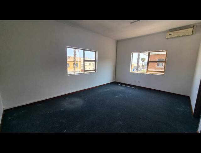 340M² WAREHOUSE TO LET IN KILLARNEY GARDENS